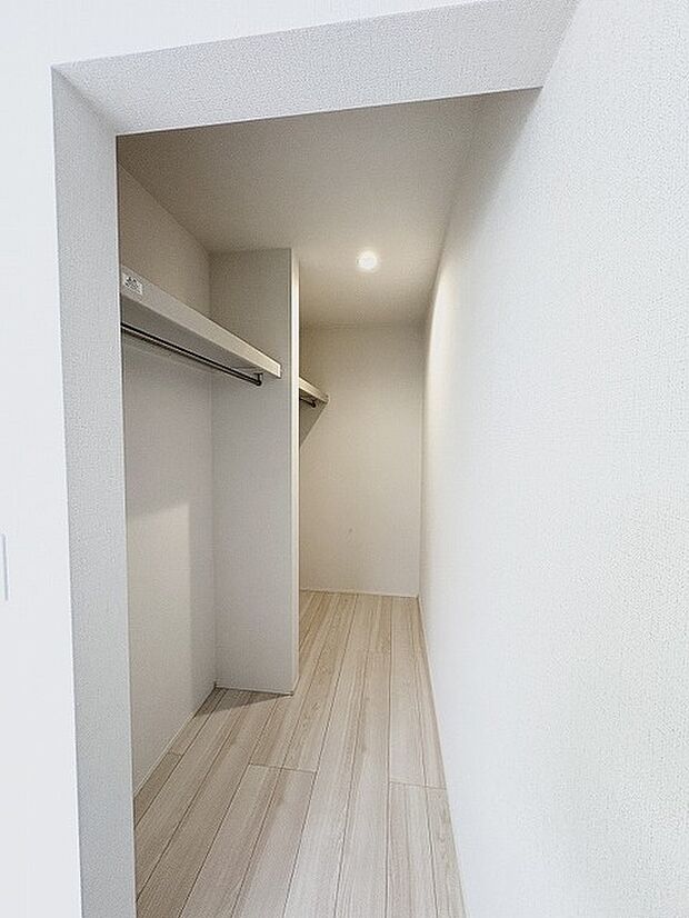 すっきりと整った美しい空間が広がり、日々の暮らしに心地よいゆとりをもたらしてくれます。