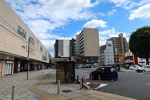 草加駅(1840m)