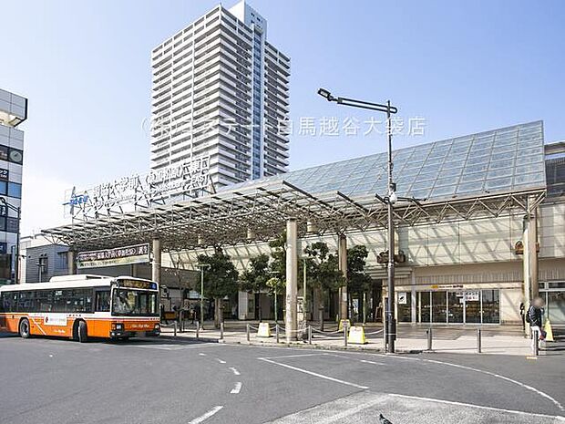 獨協大学前駅(2880m)