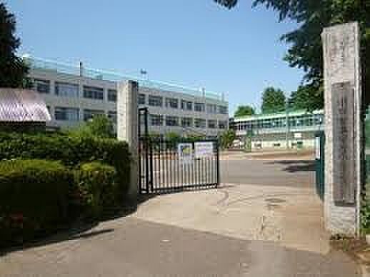 川口市立安行小学校（1457m）