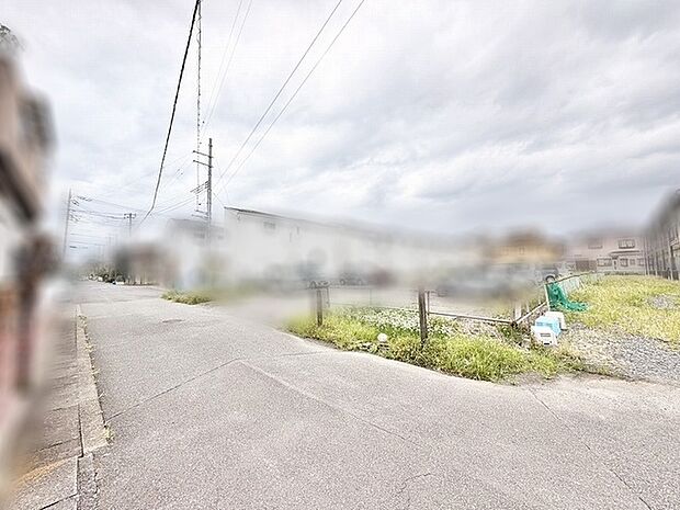 穏やかな空気が流れる落ち着いた住環境と開放的な空が広がる心地よいロケーション