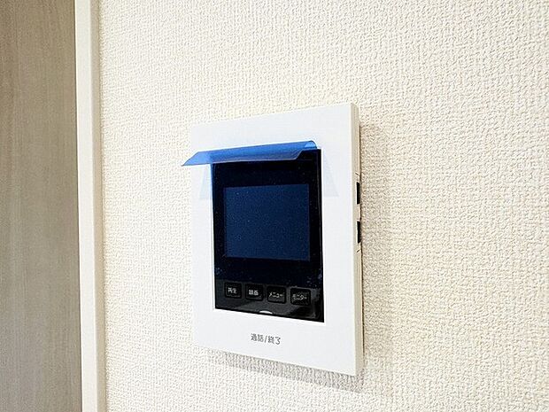 日々の暮らしをしっかりと守る、安心感に満ちた心地よい空間が広がります。