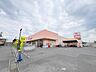 周辺：マルヤ豊春店 毎日の暮らしを支える便利な商業施設が身近に揃う心地よいロケーションです。（200m）
