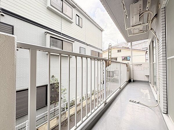 心地よい風が通り抜ける開放的な空間が日常にゆとりをもたらします