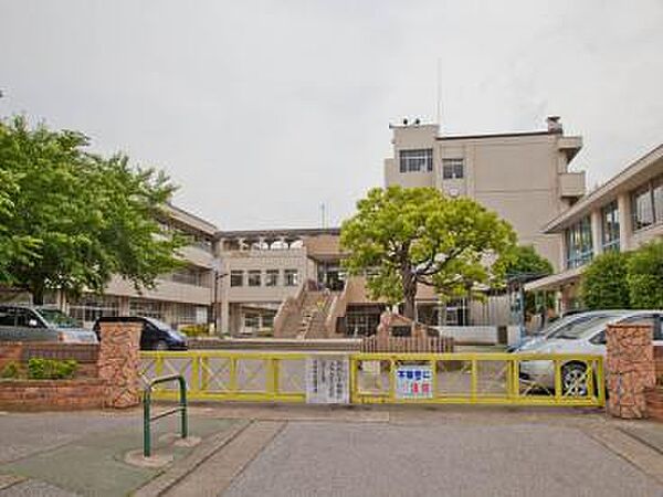 越谷市立蒲生南小学校（200m）