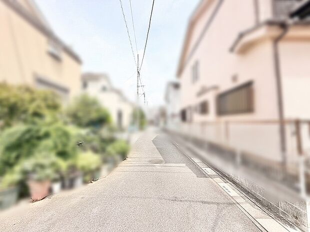 穏やかな時間が流れる落ち着いた住環境が広がる心地よい空間です