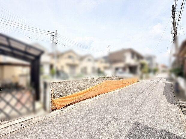 穏やかな空気が流れる閑静な住宅街に位置し、新しい暮らしの構想が広がる心地よい空間です。