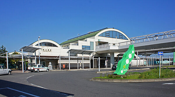 新三郷駅（2800m）