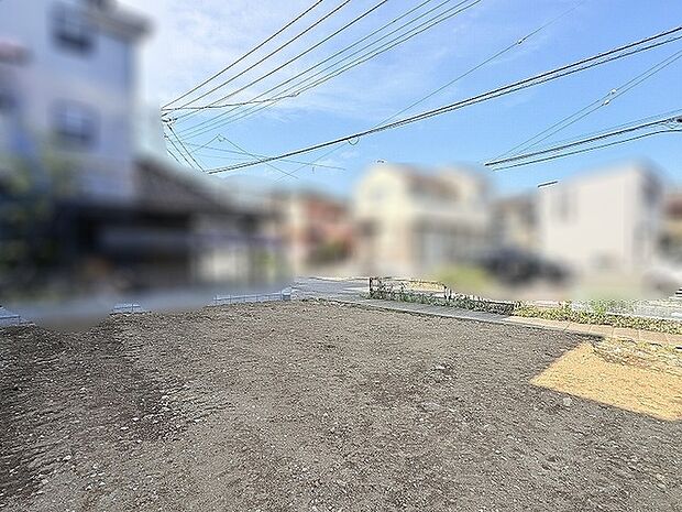 青空が大きく広がり心地よい開放感に満ちた穏やかな空間