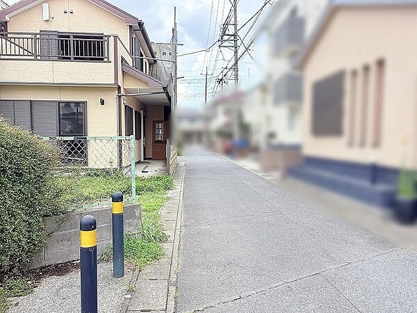 穏やかな空気が流れる閑静な住宅街に佇む、心地よい開放感のある住まい