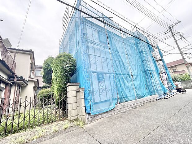 新しい暮らしの完成へ向けて丁寧に進められていく工事の様子