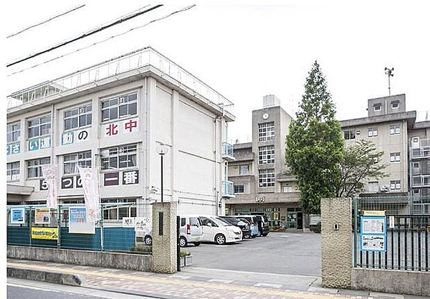 三郷市立北中学校(2800m)
