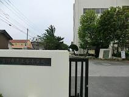 吉川市立北谷小学校（1400m）
