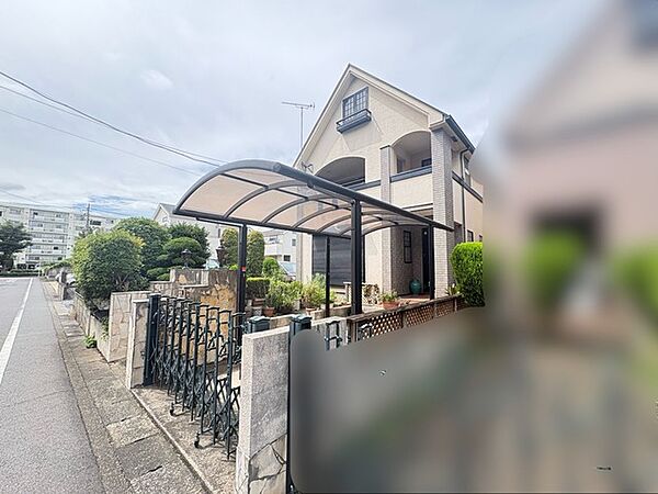 せんげん台駅徒歩6分の近さ。 忙しい朝が助かる立地、 暮らしにゆとりが生まれます。