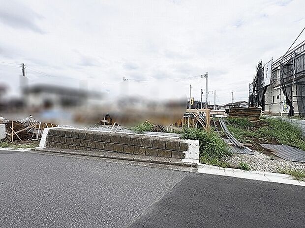 穏やかな空気が流れる周辺環境に溶け込み、新しい暮らしの始まりを描く穏やかな空間。