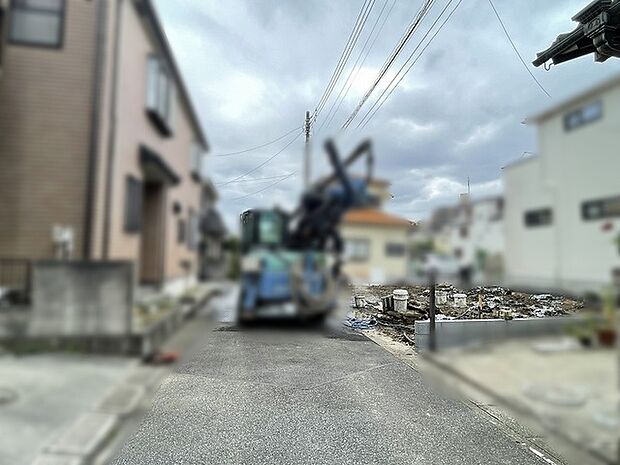 穏やかな空気が流れる落ち着いた住宅街に佇む、これからの暮らしへの期待が高まる敷地です。