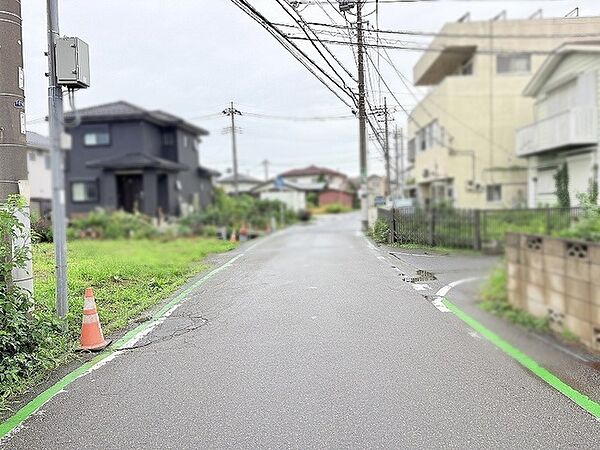 穏やかな空気が流れる落ち着いた住宅街に佇む、日々の暮らしに心地よさをもたらす住環境。
