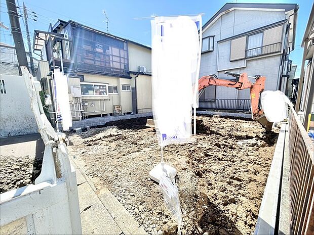 新しい暮らしへの期待がふくらむ整えられた敷地から穏やかな日常が始まります