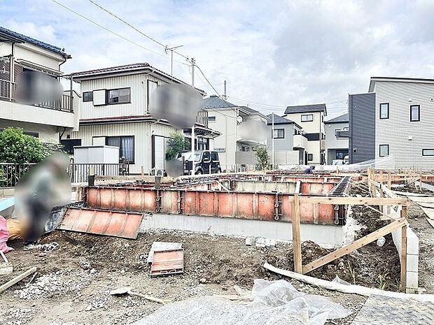 静かな住宅街に包まれた現地は新しい物語の始まりを感じさせる穏やかな空気が漂っています
