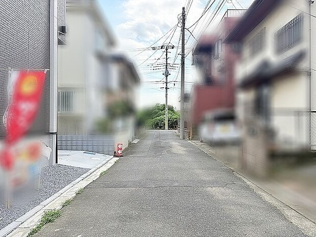 穏やかな空気が流れる落ち着いた住環境が広がり毎日の暮らしに安心感をもたらします