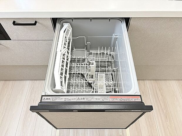 毎日の暮らしをスムーズに支える機能的な設備が調えられた使い勝手のよい空間