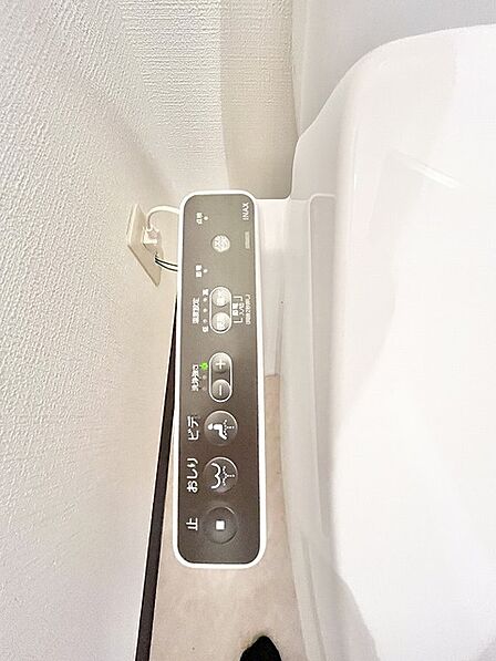 清潔感のある空間に整えられた、毎日を快適に過ごすための心地よい設備仕様です。