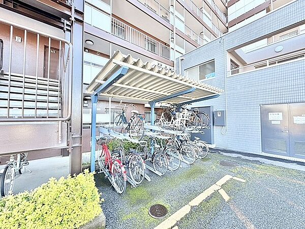 日々の暮らしを快適にサポートしてくれる整理された駐輪スペース