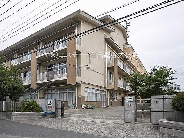 三郷市立新和小学校（1200m）