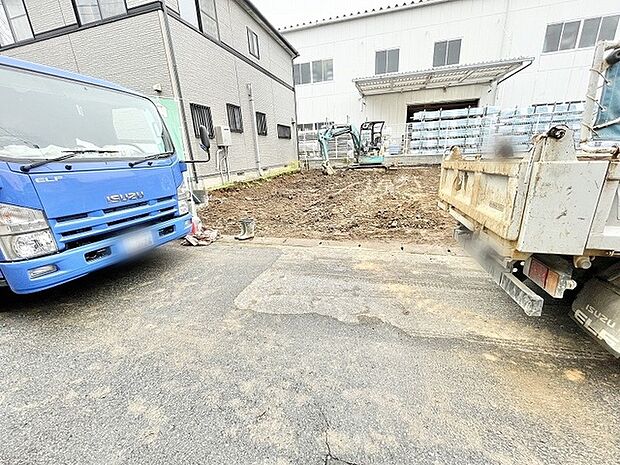 周辺の環境が整いこれからの暮らしをイメージしやすい穏やかな敷地です