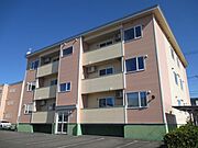 西北見駅よりバス2分 徒歩14分 3階 築21年7ヶ月の賃貸物件