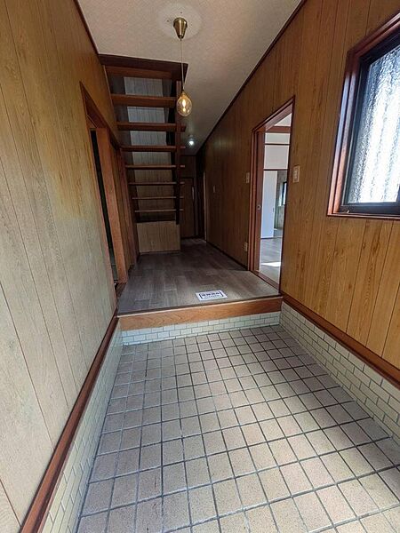 広い玄関