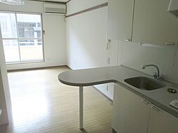 アイビーハウス 1階ワンルームのリビング/ダイニング