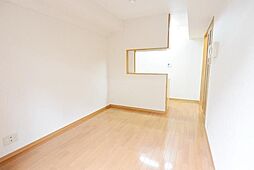 ドルフ喜多見 1階2DKのリビング/ダイニング