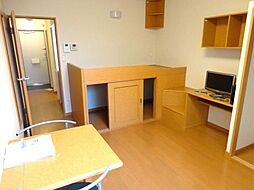 レオパレス芦花公園II 101 1階1Kのリビング/ダイニング