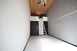 カトルセゾン調布 2階1Kのリビング/ダイニング