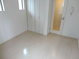 グランエッグス 1階1Kのリビング/ダイニング