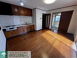 深大寺東町戸建 4LDKのリビング/ダイニング