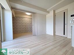 クオリタス浜田山 5階1DKのリビング/ダイニング