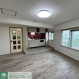 エクレール国領(エクレールコクリョウ) 4階1LDKのリビング/ダイニング