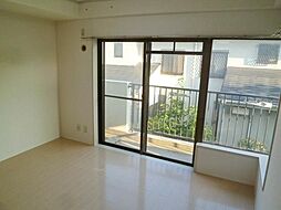 ベルメゾン祖師谷 2階2Kのリビング/ダイニング