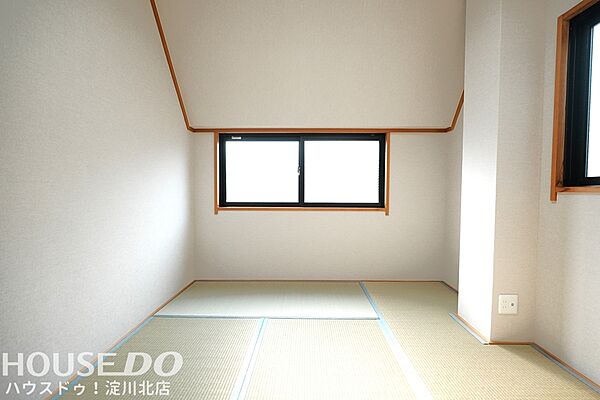 ■■本日内覧可能■■阪急神戸線「神崎川」駅徒歩4分・2003年築・鉄骨造3階建て・明るい角地物件■前道5ｍ！ルーフバルコニーから淀川花火大会鑑賞可能♪2026年3月リフォーム済・屋上防水工事完了！