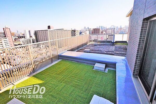 ■■内覧予約受付中 ■■最上階・角部屋・ルーフバルコニー付・ペット飼育可能！とっても広く開放的な眺望と広さは、このマンションで唯一このお部屋だけの特権です♪