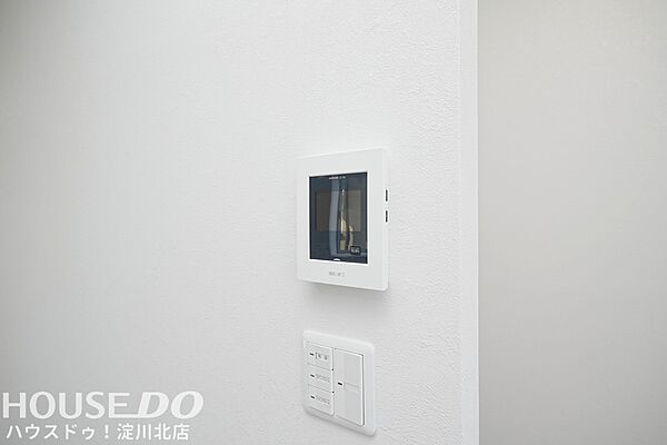 ■■本日内覧可能■■大阪メトロ御堂筋線「東三国」駅徒歩17分・シティバス「榎木橋」停まで徒歩約1分！平成18年3月築・2026年5月リフォーム完成！水廻りすべて新調・クロス・床・建具新調