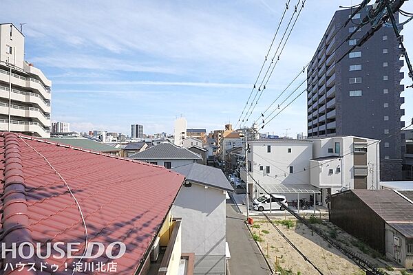 ■■本日内覧可能■■大阪メトロ御堂筋線「東三国」駅徒歩17分・シティバス「榎木橋」停まで徒歩約1分！平成18年3月築・2026年5月リフォーム完成！水廻りすべて新調・クロス・床・建具新調