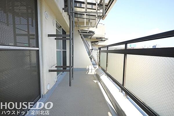 ■■本日内覧可能■■JR東海道線「新大阪」徒歩10分！専有面積87.28m2！9階建て8階部分・南西角部屋・3面バルコニー！2026年6月フルリフォーム（キッチン裏に大容量のパントリー）