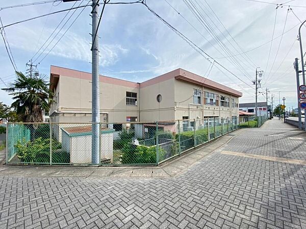 大林こども園（100m）