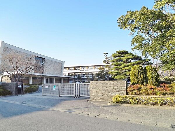 西尾市立吉良中学校（3300m）