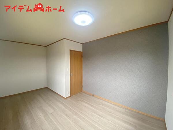 各居室に収納付きです。 居室空間をより広々と使えます！