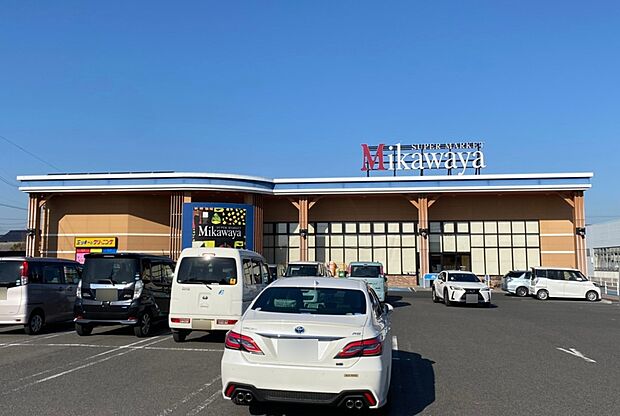 Mikawaya 西尾一色店（1354m）