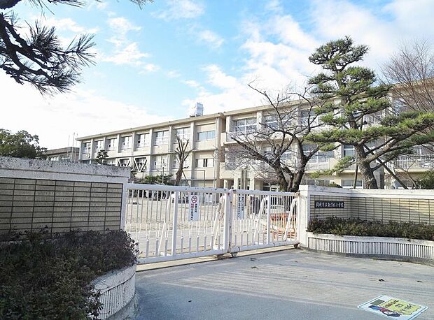 岡崎市立矢作北小学校（920m）